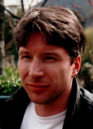 Andi April 96 (31 Jahre alt)
