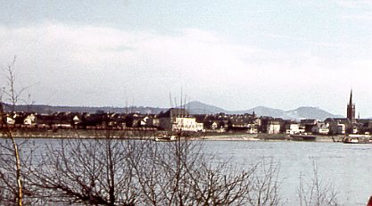 Rhein und Beuel