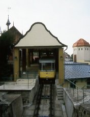 Standseilbahn in der Bergstation