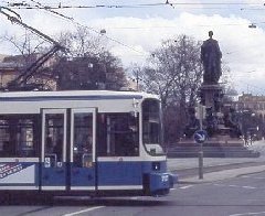 Maxmonument 2001