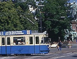 Maxmonument 1988