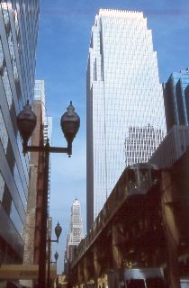 Chicago Loop in Straßenschlucht