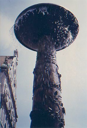 Richard-Strauß-Brunnen